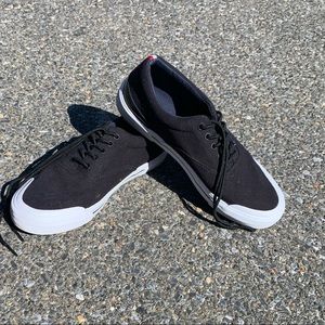 Men’s TH Casual Shoes